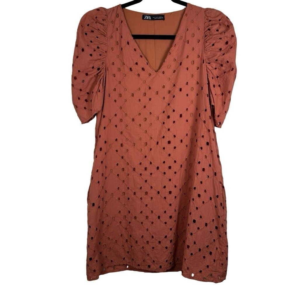 Zara Coral Embroidered Eyelit Ruffled Mini Dress Puffy Sleeves Shift dress sz S